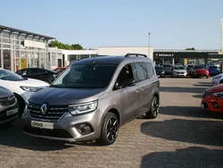 Grau Gebraucht 2023 Renault Kangoo Techno Van / Kleinbus | 28.490 € (Fairer Preis)