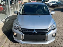Silber Gebraucht 2023 Mitsubishi Space Star Limousine | 16.450 € (Teuer)