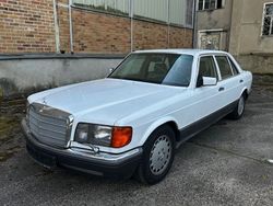 Weiß Gebraucht 1987 Mercedes 300 Limousine | 18.990 €