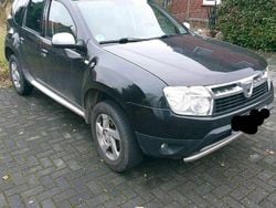 Schwarz Gebraucht 2011 Dacia Duster SUV | 4.650 € (Guter Preis)