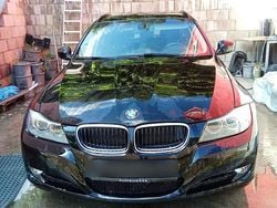 Schwarz Gebraucht 2010 BMW 320 Kombi | 4.600 € (Fairer Preis)