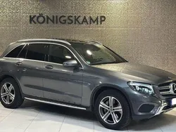 Grau Gebraucht 2019 Mercedes GLC220 SUV | 31.990 € (Etwas zu teuer)