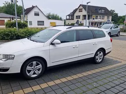 Weiß Gebraucht 2010 VW Passat Highline Kombi | 3.200 € (Fairer Preis)