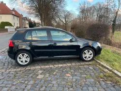 Schwarz Gebraucht 2005 VW Golf V Limousine | 1.350 € (Guter Preis)