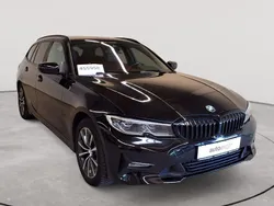 Saphirschwarz metallic Gebraucht 2022 BMW 318 Advantage Kombi | 18.790 € (Guter Preis)