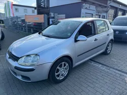 Silber Gebraucht 2004 VW Golf V Trendline Limousine | 1.190 € (Superpreis)