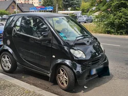 Schwarz Gebraucht 2005 Smart ForTwo Coupé Coupé | 2.700 € (Fairer Preis)