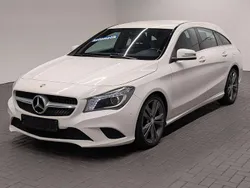 Calcitweiss Gebraucht 2016 Mercedes CLA200 Kombi | 20.180 € (Fairer Preis)