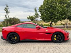 Rot Gebraucht 2018 Ferrari Portofino Cabrio | 151.250 €