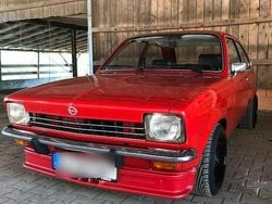 Rot Gebraucht 1976 Opel Kadett Kleinwagen | 3.800 €