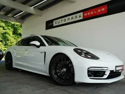 Weiß Gebraucht 2021 Porsche Panamera 4S Limousine | 81.880 € (Guter Preis)