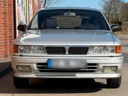 Mitsubishi Galant
