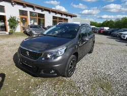 Grau Gebraucht 2019 Peugeot 2008 Active SUV | 8.999 € (Superpreis)