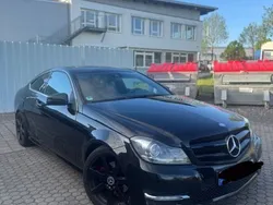 Schwarz Gebraucht 2012 Mercedes C220 AMG line Coupé | 13.500 € (Etwas zu teuer)
