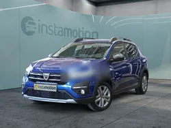 Blau Gebraucht 2021 Dacia Sandero Essentiel Kleinwagen | 15.970 € (Etwas zu teuer)