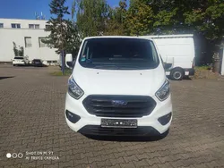 Weiß Gebraucht 2020 Ford Transit Custom Trend Van / Kleinbus | 13.990 € (Superpreis)