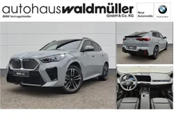Grau Neu 2024 BMW iX2 M Sport SUV | 59.209 € (Fairer Preis)