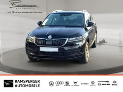 Blackmagic perleffekt met. Gebraucht 2021 Skoda Karoq Clever SUV | 22.690 €