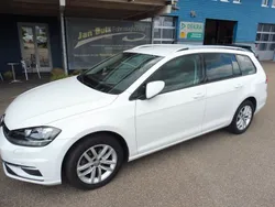 Weiß Gebraucht 2017 VW Golf VII Comfortline Kombi | 17.290 € (Etwas zu teuer)