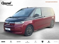 Rot/schwarz metallic / perleffekt Gebraucht 2023 VW Multivan Style Van | 53.490 € (Etwas zu teuer)