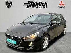 Phantom black Gebraucht 2018 Hyundai i30 Trend Limousine | 11.990 € (Guter Preis)