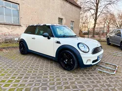 Weiß Gebraucht 2009 Mini Cooper Coupé Coupé | 4.999 €