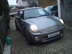 Grau Gebraucht 2010 Mini Cooper D Kleinwagen | 2.100 € (Superpreis)