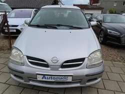 Silber Gebraucht 2005 Nissan Almera Tino Van / Kleinbus | 1.650 € (Fairer Preis)