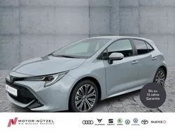 Grau Gebraucht 2022 Toyota Corolla Team Limousine | 20.930 € (Superpreis)