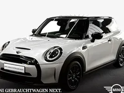 Weiß Gebraucht 2023 Mini Cooper SE Classic Kleinwagen | 21.870 € (Fairer Preis)