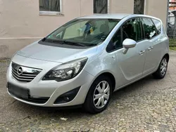 Silber Gebraucht 2012 Opel Meriva Van / Kleinbus | 3.550 € (Guter Preis)