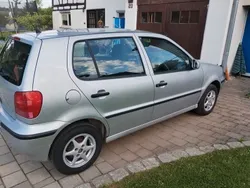 Silber Gebraucht 2001 VW Polo Comfortline Limousine | 2.950 €