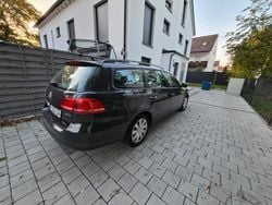 Grau Gebraucht 2013 VW Passat Kombi | 3.999 €