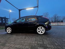 Schwarz Gebraucht 2005 Ford Focus Kleinwagen | 1.300 € (Fairer Preis)