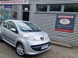 Grau Gebraucht 2008 Peugeot 107 Kleinwagen | 2.700 € (Fairer Preis)