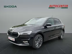 Schwarzmagic perleffekt Neu 2025 Skoda Fabia Tour Kleinwagen | 26.500 € (Etwas zu teuer)