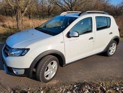 Weiß Gebraucht 2015 Dacia Sandero Prestige Limousine | 5.100 € (Guter Preis)