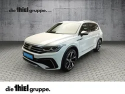 Weiß Gebraucht 2022 VW Tiguan Allspace R-line SUV | 43.790 € (Teuer)