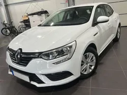 Weiß Gebraucht 2019 Renault Mégane IV Limousine | 10.495 € (Superpreis)