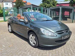 Manitobagrau metallic Gebraucht 2004 Peugeot 307 CC Cabrio | 2.000 € (Guter Preis)