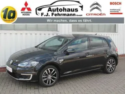 Schwarz Gebraucht 2021 VW e-Golf Kleinwagen | 14.990 € (Fairer Preis)