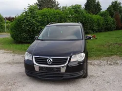 Schwarz Gebraucht 2007 VW Touran Conceptline Van / Kleinbus | 2.700 € (Guter Preis)