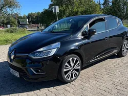 Schwarz Gebraucht 2016 Renault Clio IV Initiale Paris Limousine | 12.400 € (Etwas zu teuer)