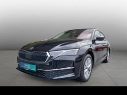 Schwarz (blackmagic perleffekt) Gebraucht 2025 Skoda Octavia Selection Kombi | 32.490 € (Fairer Preis)