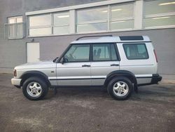 Silber Gebraucht 2002 Land Rover Discovery 2 SUV | 17.900 €