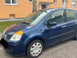Blau Gebraucht 2004 Renault Modus Van / Kleinbus | 4.200 €