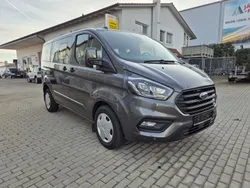 Grau Gebraucht 2020 Ford Transit Custom Van / Kleinbus | 38.190 € (Etwas zu teuer)