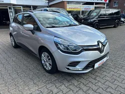 Grau Gebraucht 2018 Renault Clio IV LIMITED Limousine | 9.490 € (Fairer Preis)