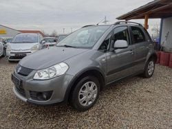 Grau Gebraucht 2008 Suzuki SX4 Comfort SUV | 2.700 € (Guter Preis)