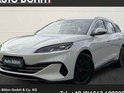 Weiß Neu 2025 BYD Seal Boost Kombi | 33.440 € (Guter Preis)